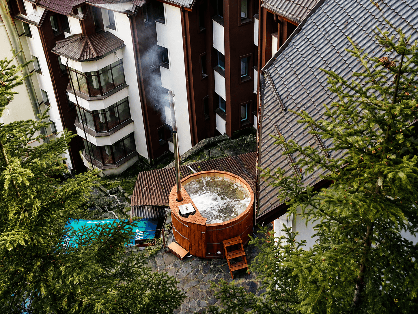 Ciubăr cu apă caldă Complex Dobru